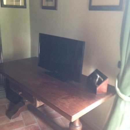 Hotel Torre Di San Martino Gazzola Di Rivalta ภายนอก รูปภาพ