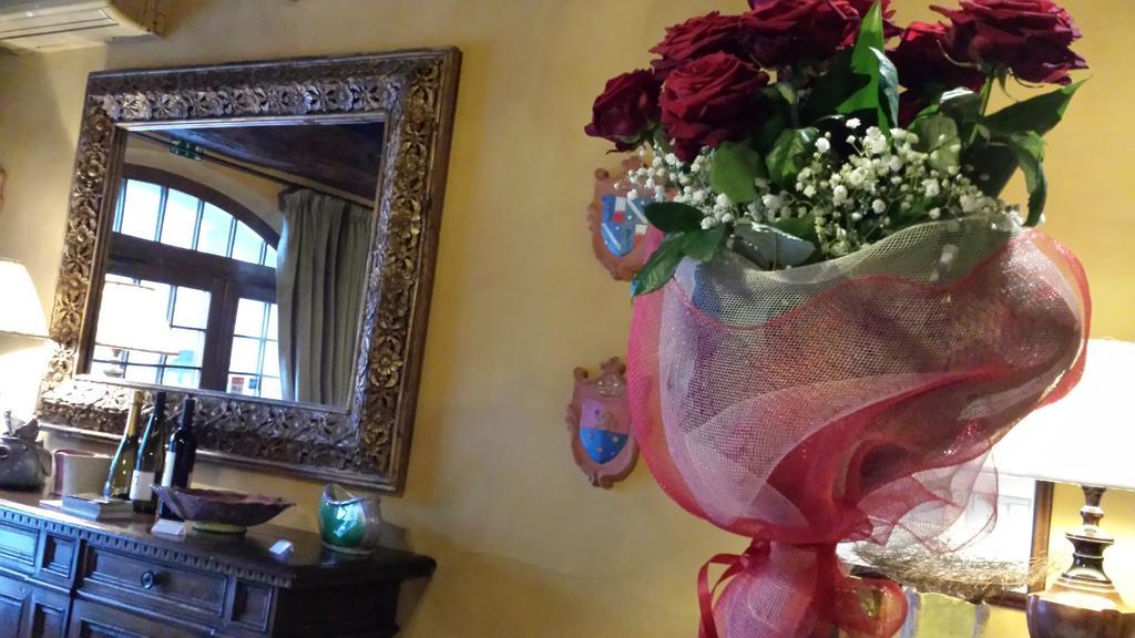 Hotel Torre Di San Martino Gazzola Di Rivalta ภายนอก รูปภาพ