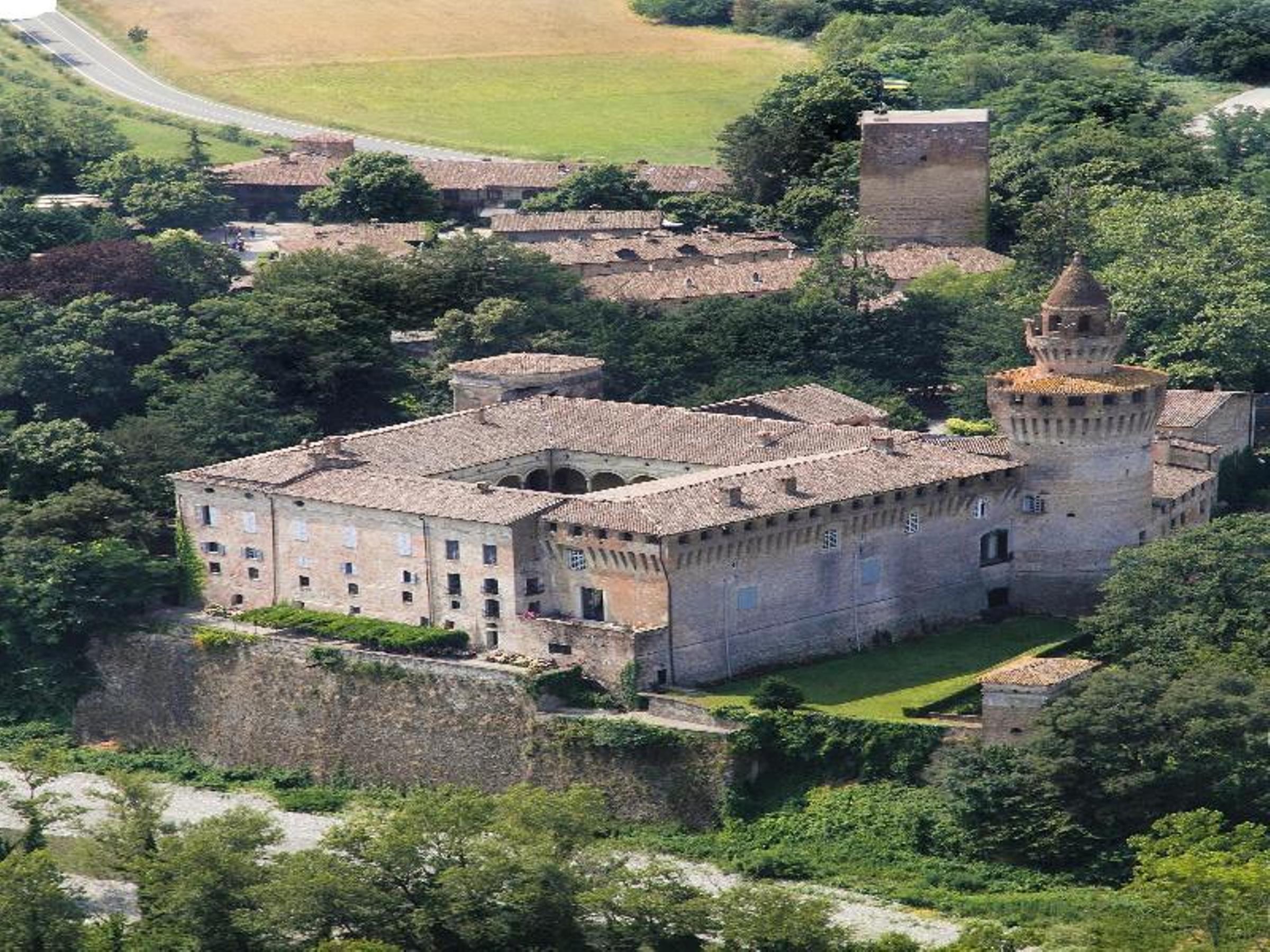 Hotel Torre Di San Martino Gazzola Di Rivalta ภายนอก รูปภาพ