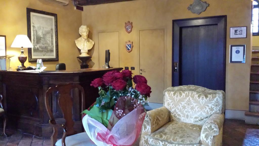 Hotel Torre Di San Martino Gazzola Di Rivalta ภายนอก รูปภาพ