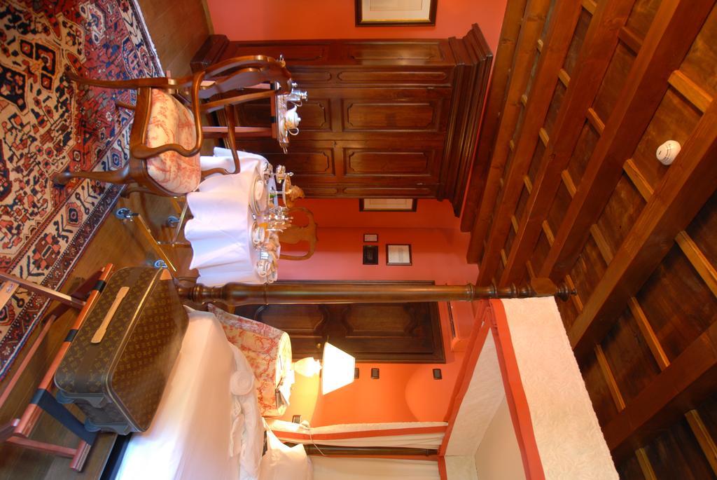 Hotel Torre Di San Martino Gazzola Di Rivalta ภายนอก รูปภาพ